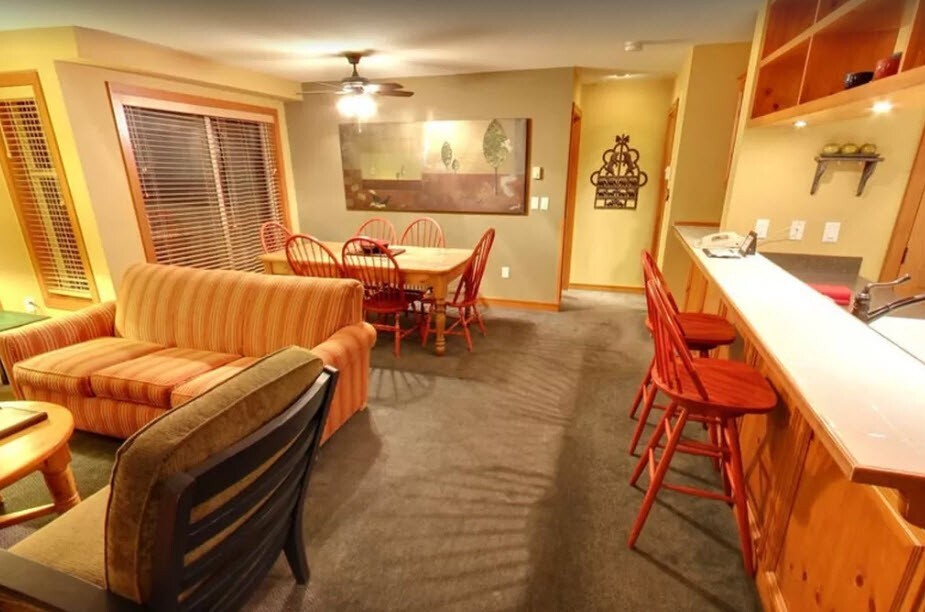 Price drop! Christmas Skiing Whistler BC Dec 21-27 $2,800 2BR/2BA Hilton Resort