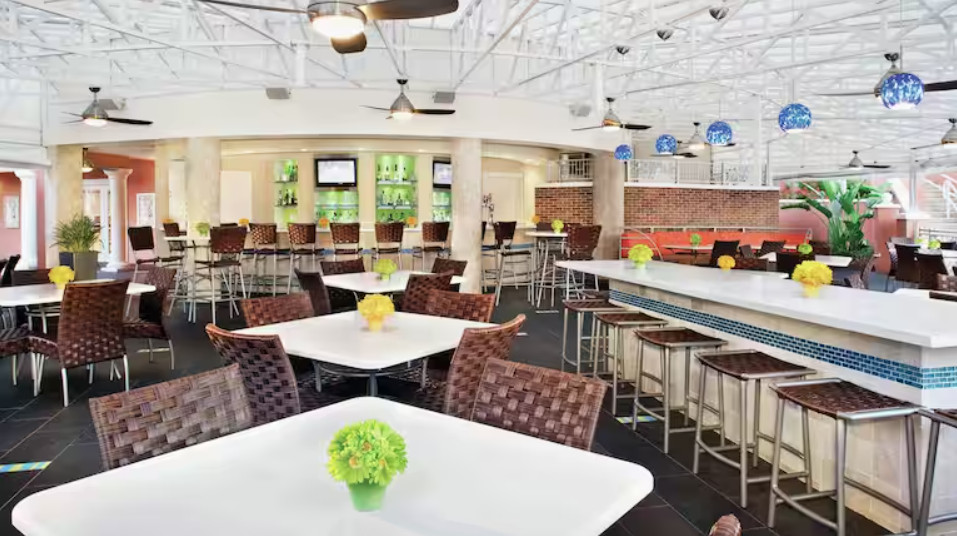 Mon-Fri 4 Nights $99 Each SeaWorld Orlando Hilton Grand Vacations Club Studio