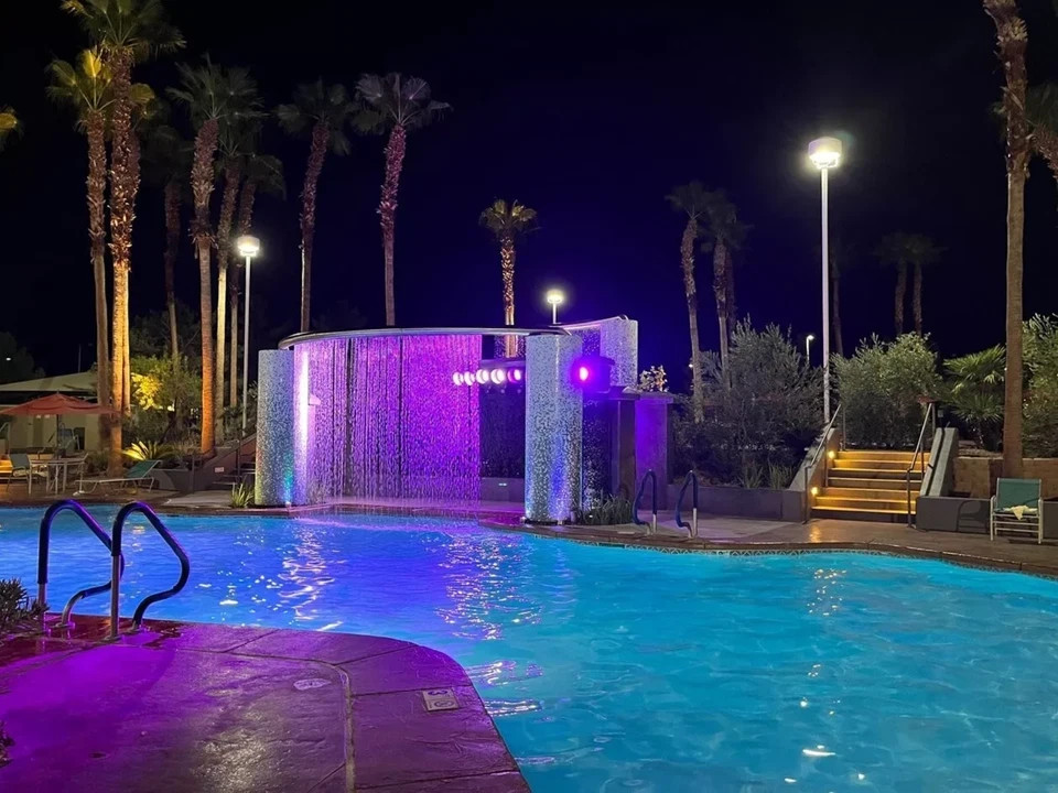 SEPTEMBER 18-25 WEEK~ Grandview at Las Vegas Resor~Vegas~2 UNITS A/B SLPS 8