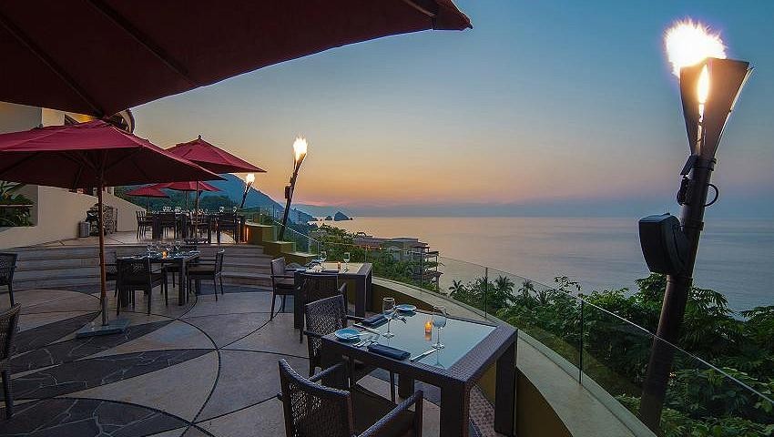 Garza Blanca Puerto Vallarta 2-bedroom vacation rental w/flexible dates